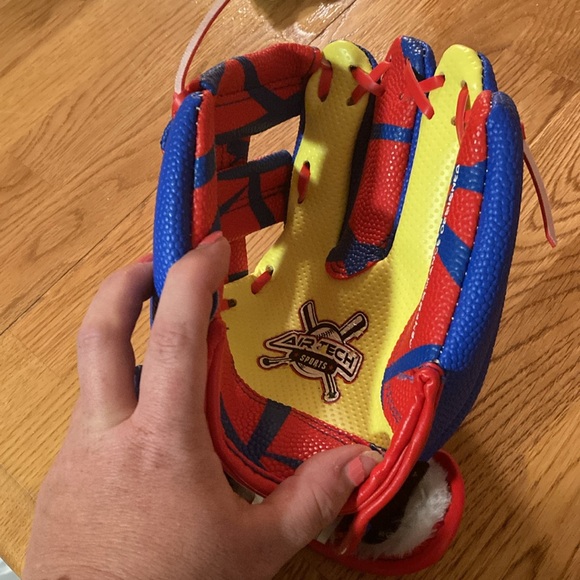 Franklin 8.5” Baseball/Softball/Tee‎ Ball Glove - Picture 2 of 4